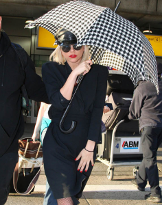 Umbrella Collocation idea——Lady Gaga
